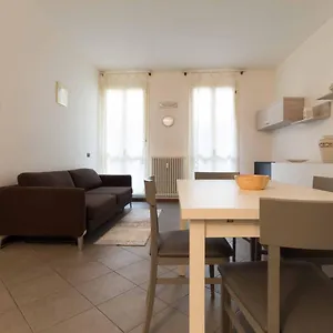 Apartament Galleria Roma - Affitti Brevi Italia, Lecco
